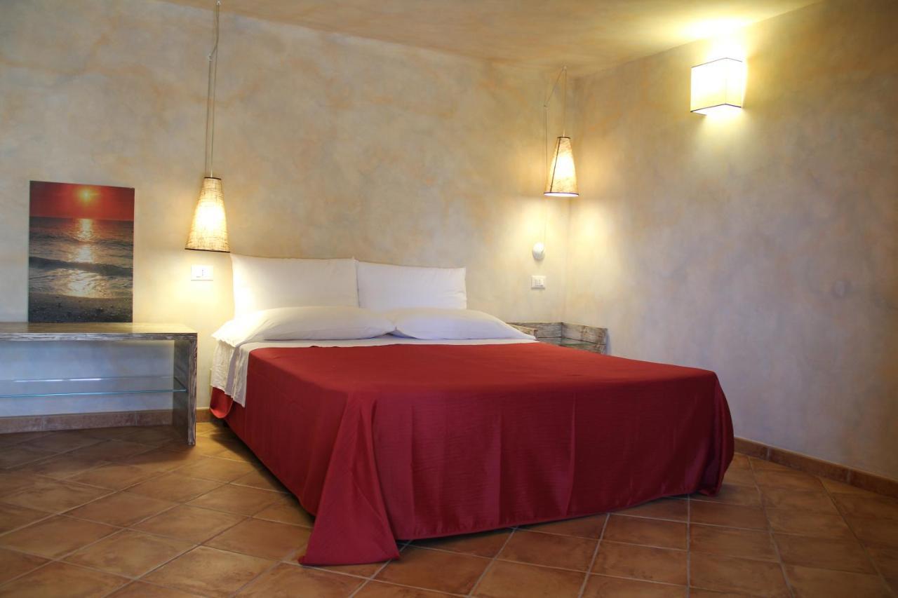 Tenuta Conte Ruggero Santa Domenica  Kültér fotó