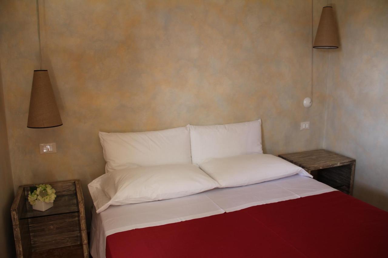 Tenuta Conte Ruggero Santa Domenica  Kültér fotó
