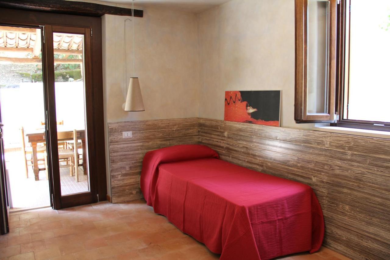 Tenuta Conte Ruggero Santa Domenica  Kültér fotó