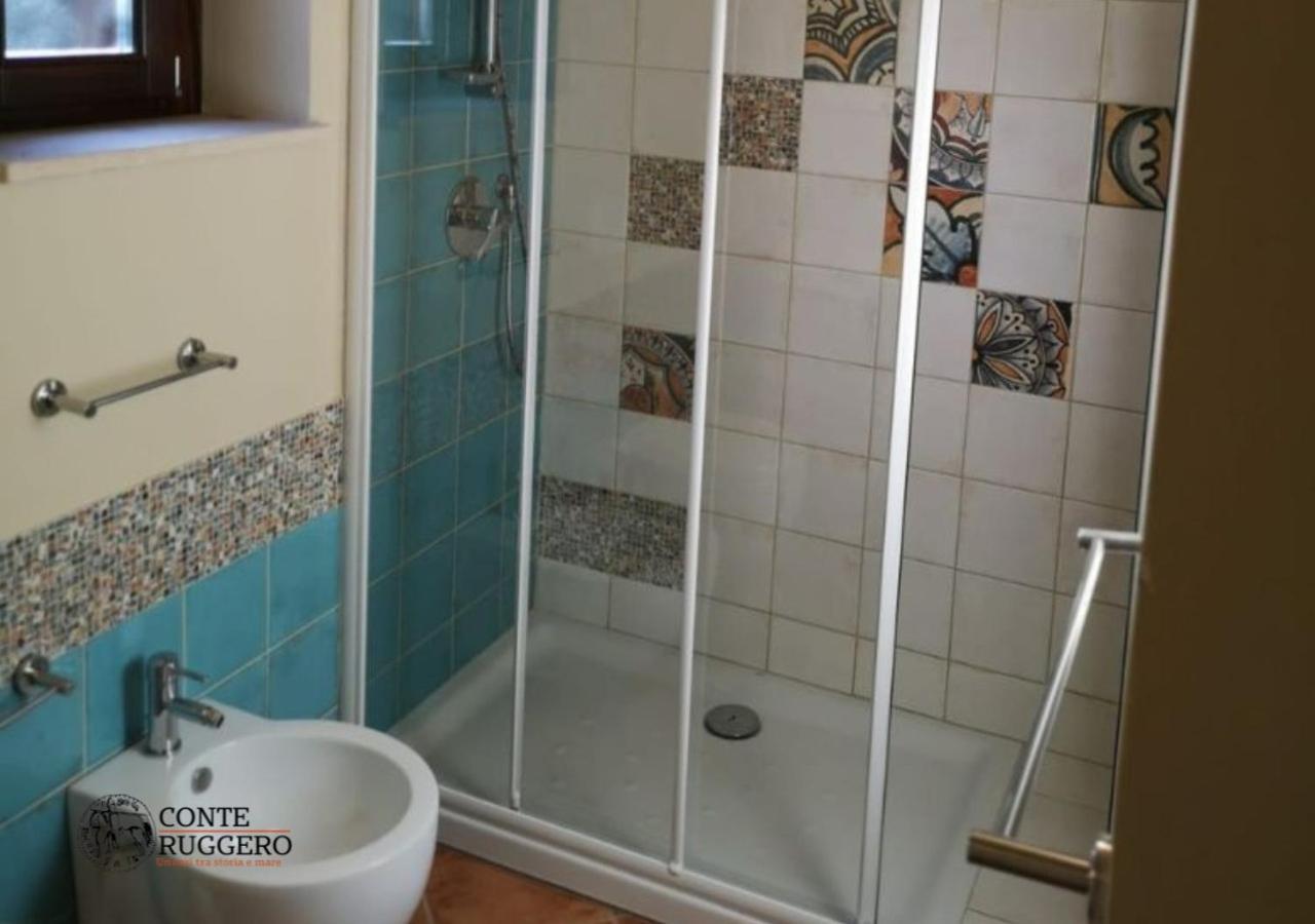 Tenuta Conte Ruggero Santa Domenica  Kültér fotó