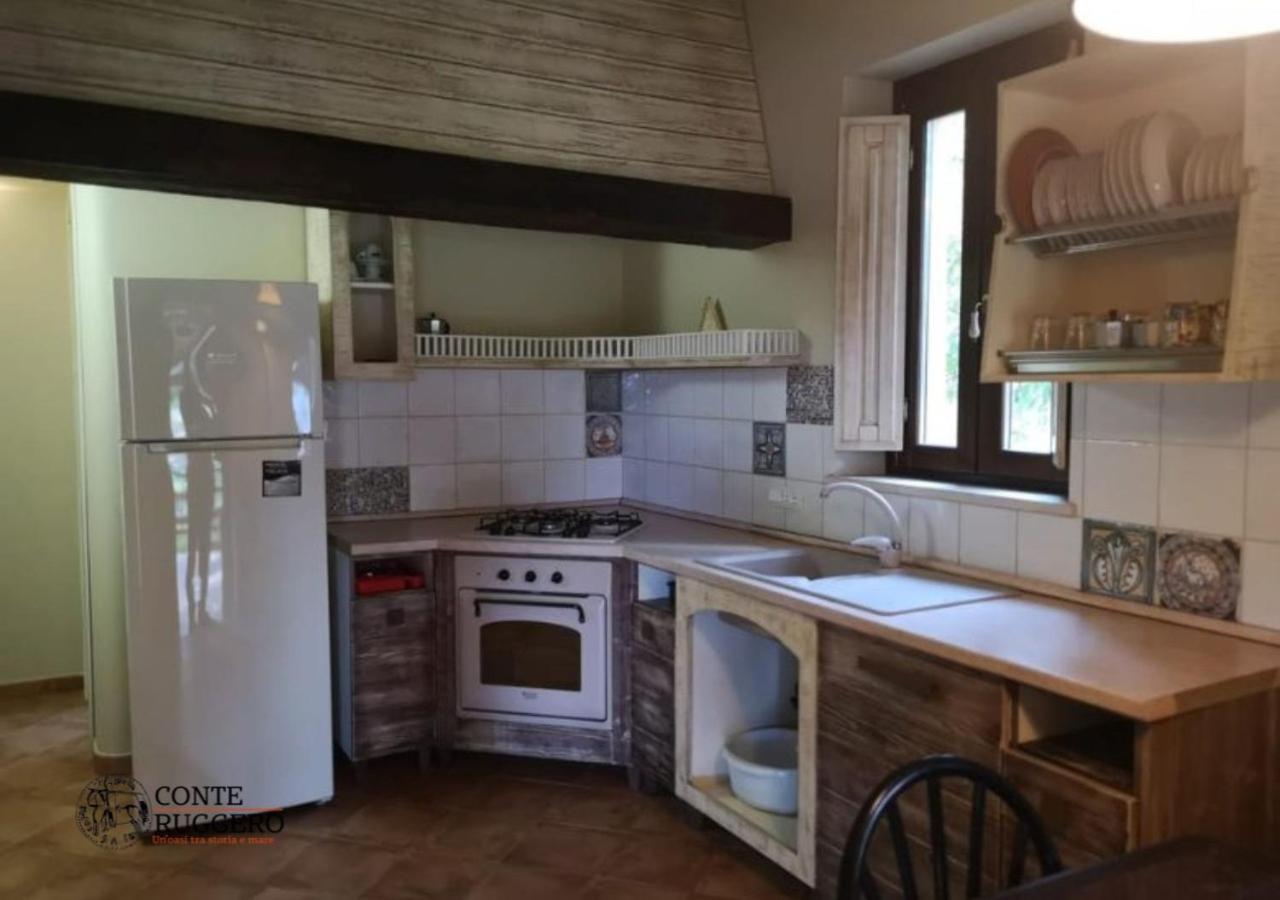 Tenuta Conte Ruggero Santa Domenica  Kültér fotó