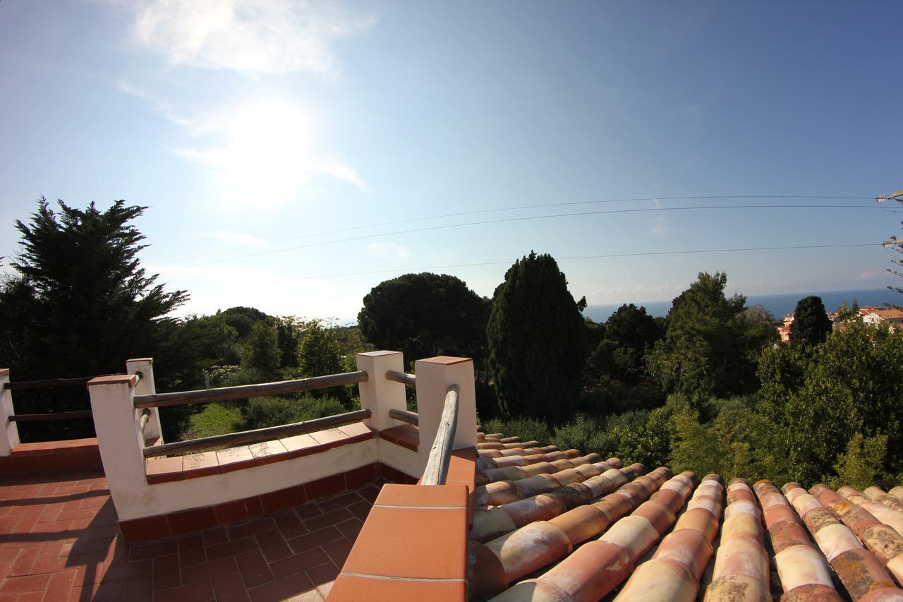 Tenuta Conte Ruggero Santa Domenica  Kültér fotó